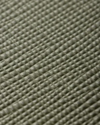 iPhone 16 Pro用Saffianoレザーケース