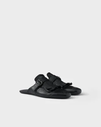 バックルストラップとフリンジ付き アンティーク加工レザーミュール