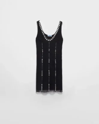 刺繍入りチュールミニドレス