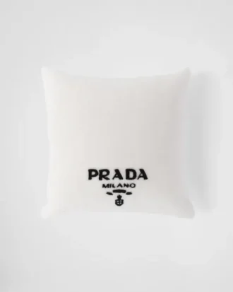 シープスキンクッション