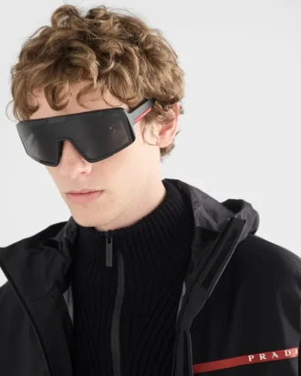 プラダ リネア・ロッサ アクティブ サングラス