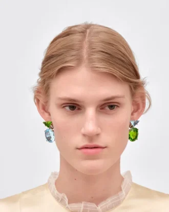 クーレ・ヴィヴァンテ ペンダントイヤリング – アクアマリンとペリドットをあしらったホワイトゴールド