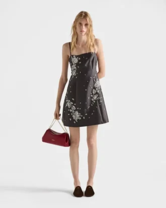 刺繍入りシルク＆ウール ミニドレス