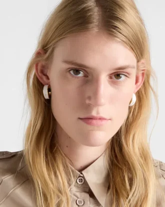 リボン付きプリントレザーバレリーナシューズ