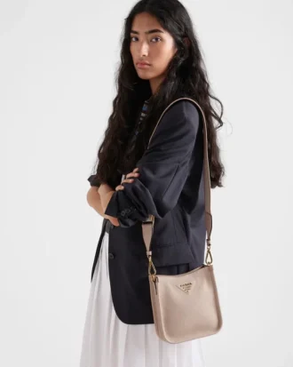 ミニレザーショルダーバッグ