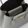 Prada Double スモール サフィアーノ レザー バッグ