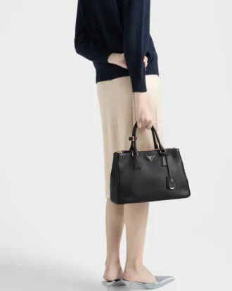 Prada Galleria ラージ レザーバッグ