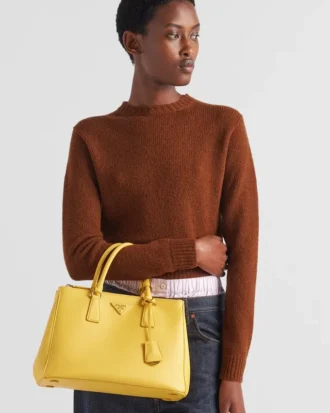 Prada Galleria ラージ レザーバッグ