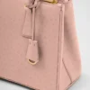 Prada Galleria ミディアム オーストリッチレザー バッグ