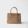 Prada Galleria ミディアム Saffiano レザーバッグ