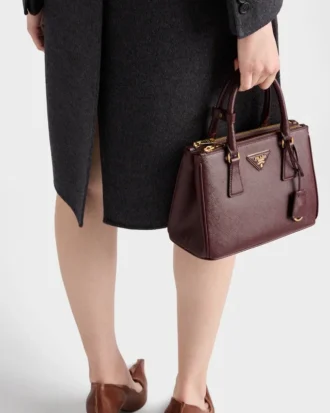 Prada Galleria スモール Saffiano レザー バッグ