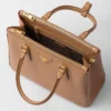 Prada Galleria ミディアム Saffiano レザーバッグ