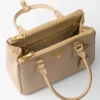 Prada Galleria スモール Saffiano レザー バッグ
