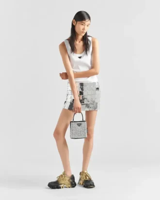 クリスタルをあしらったPrada Panier サテンバッグ