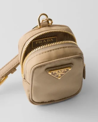 Prada Re-Edition 1978 Re-Nylon ミニポーチ（キーホルダー付き）