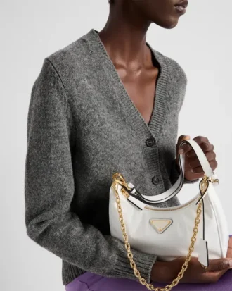 Prada Re-Edition ミニ ナプラク パテントレザー バッグ