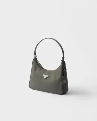 Prada Re-Edition 2005 Re-Nylon＆Saffiano ミニバッグ