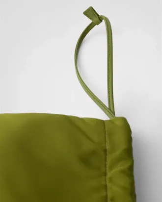 Prada Wish Re-Nylon ポーチ