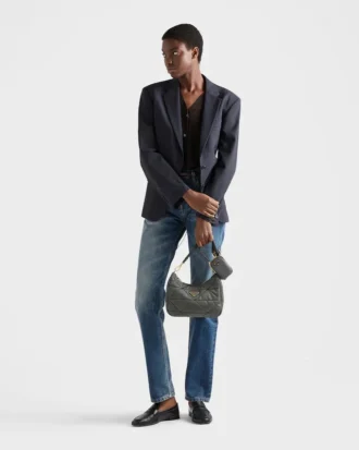 パッド入りRe-Nylon製ショルダーバッグ