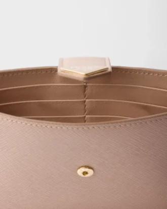 大型Saffiano＆レザーウォレット